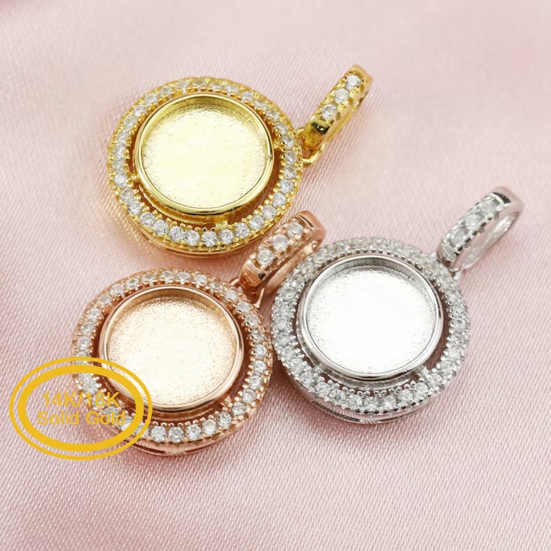 Round 8mm Pendant with Moissanite Accents-14K Gold (#1411273-1)