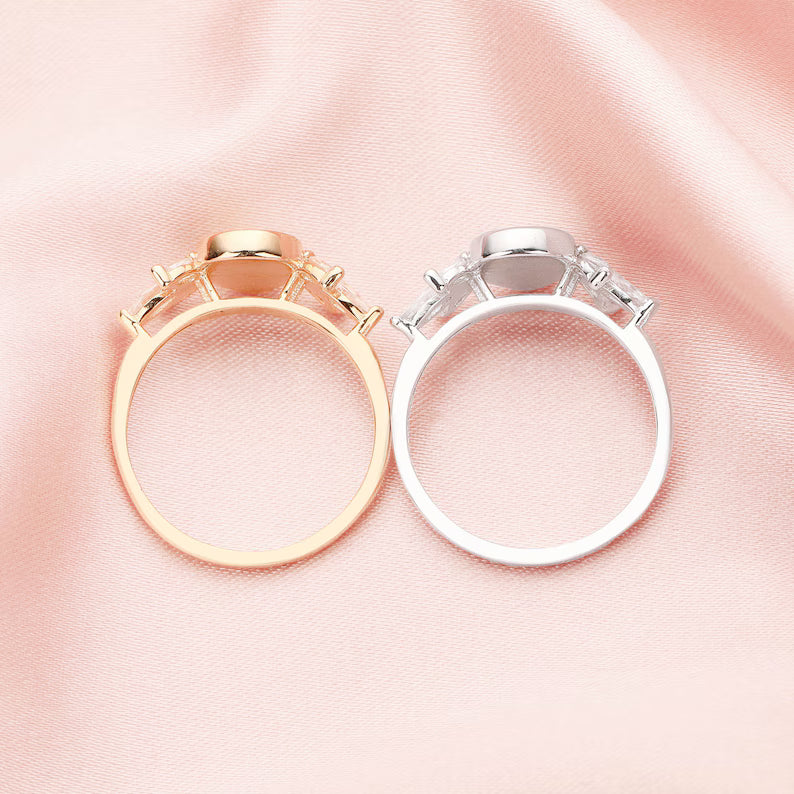 Pear 6x8mm Ring with Moissanite Diamonds; 14K Gold (#1294638)